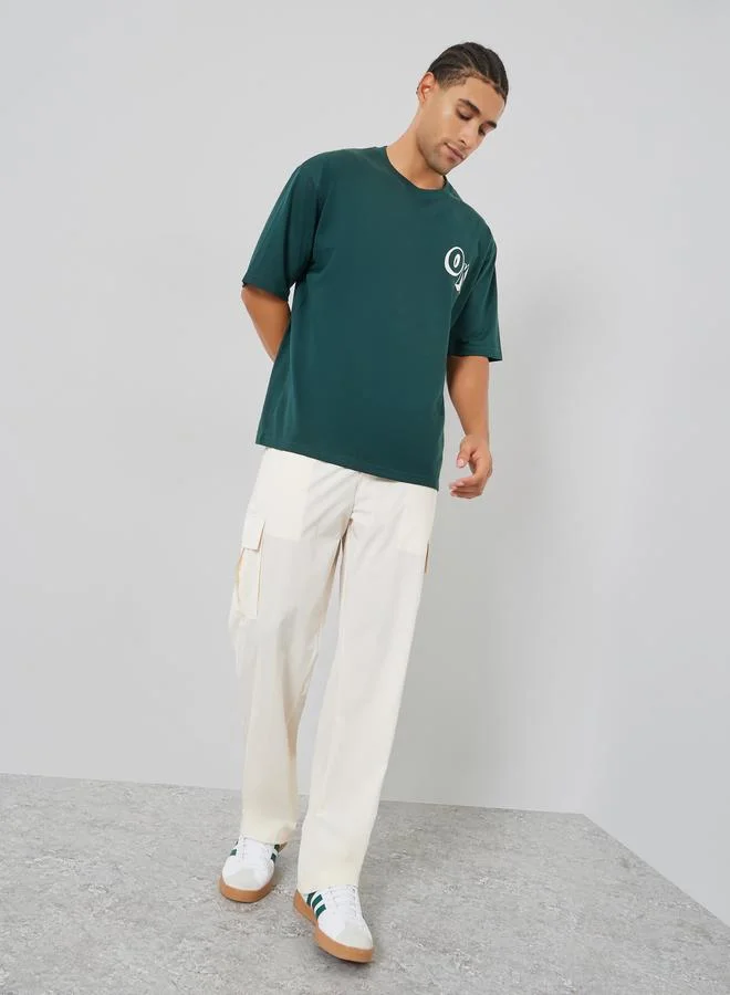 ستايلي بنطال كارجو بقصة مريحة